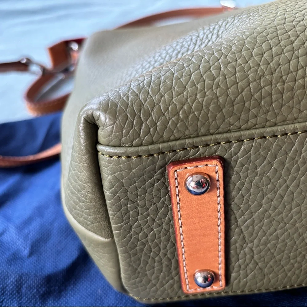 Dooney & Bourke Olive Green Tan Natural Pebbled Leather Crossbody Shoulder FALL - Picture 6 of 16